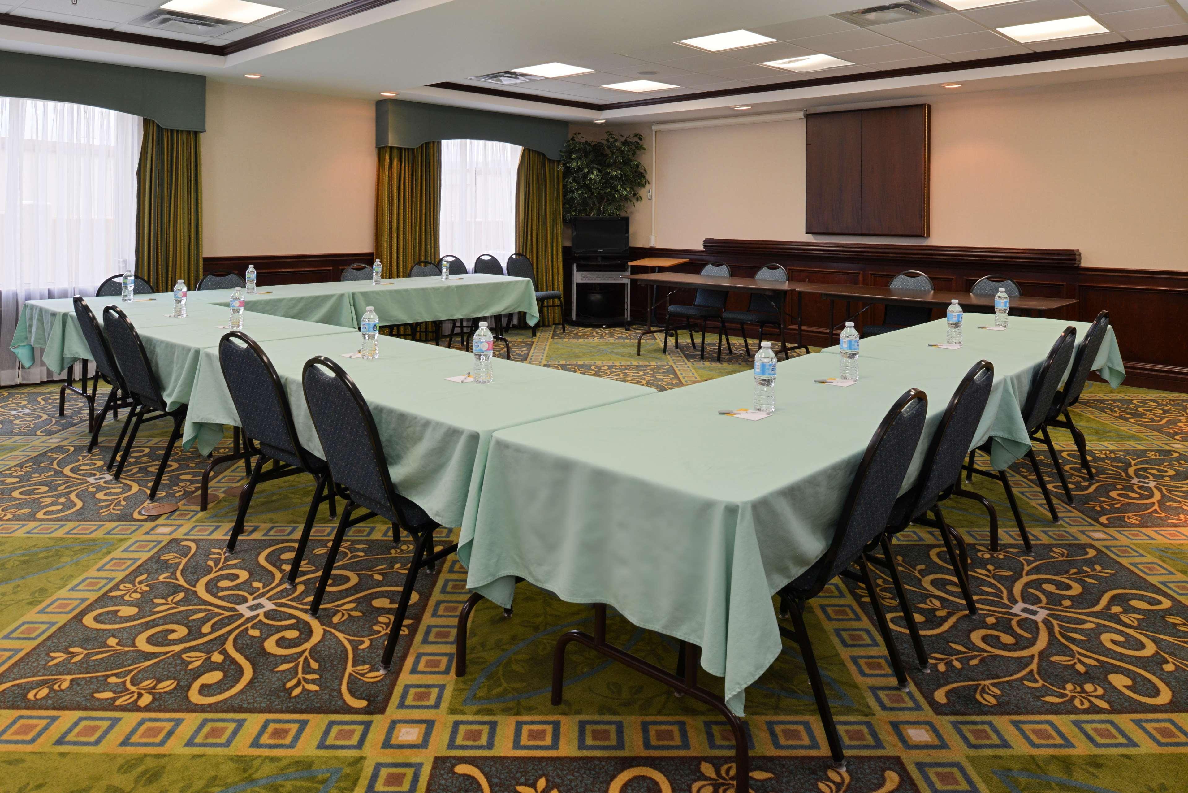 Hampton Inn Alpine Extérieur photo