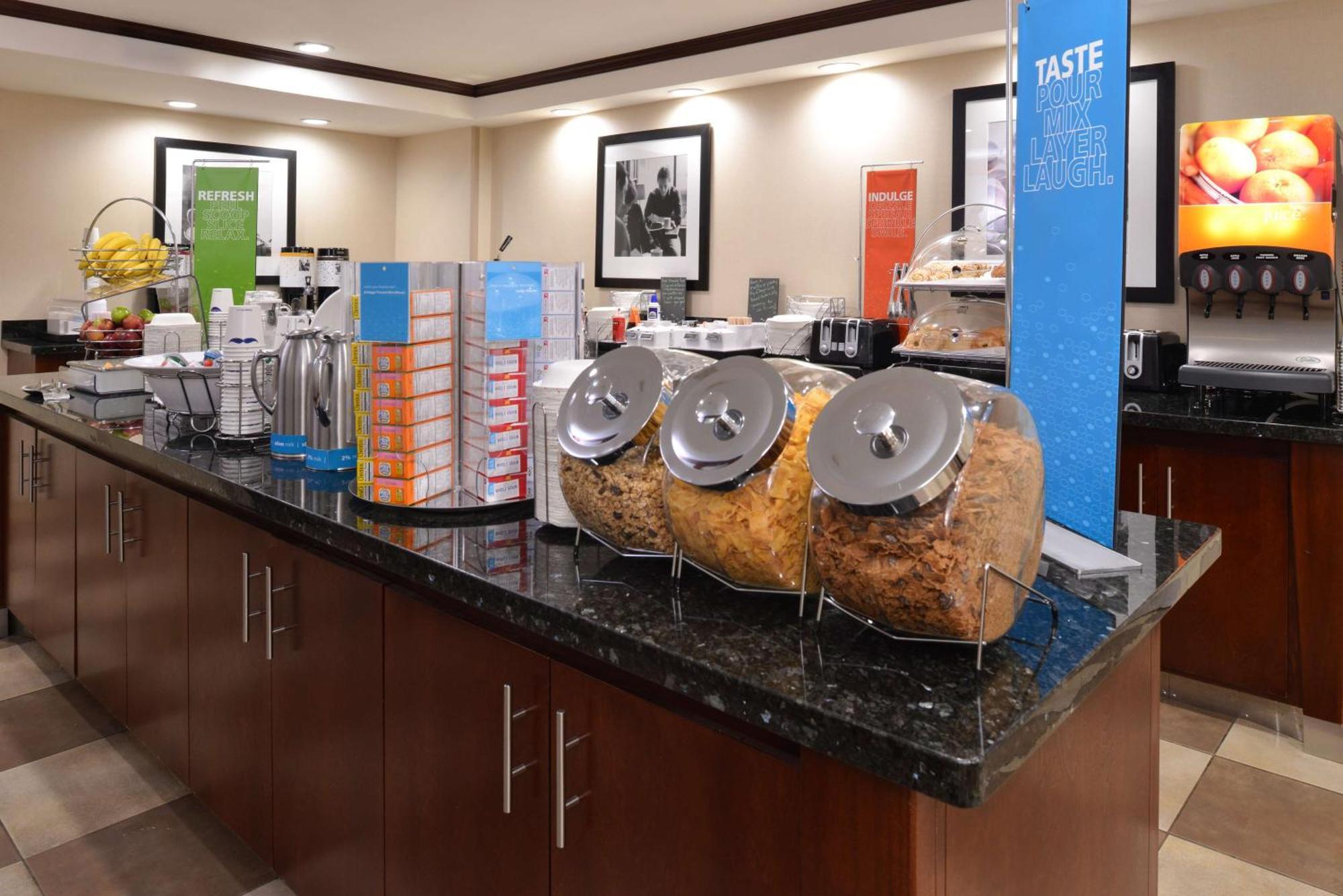 Hampton Inn Alpine Extérieur photo